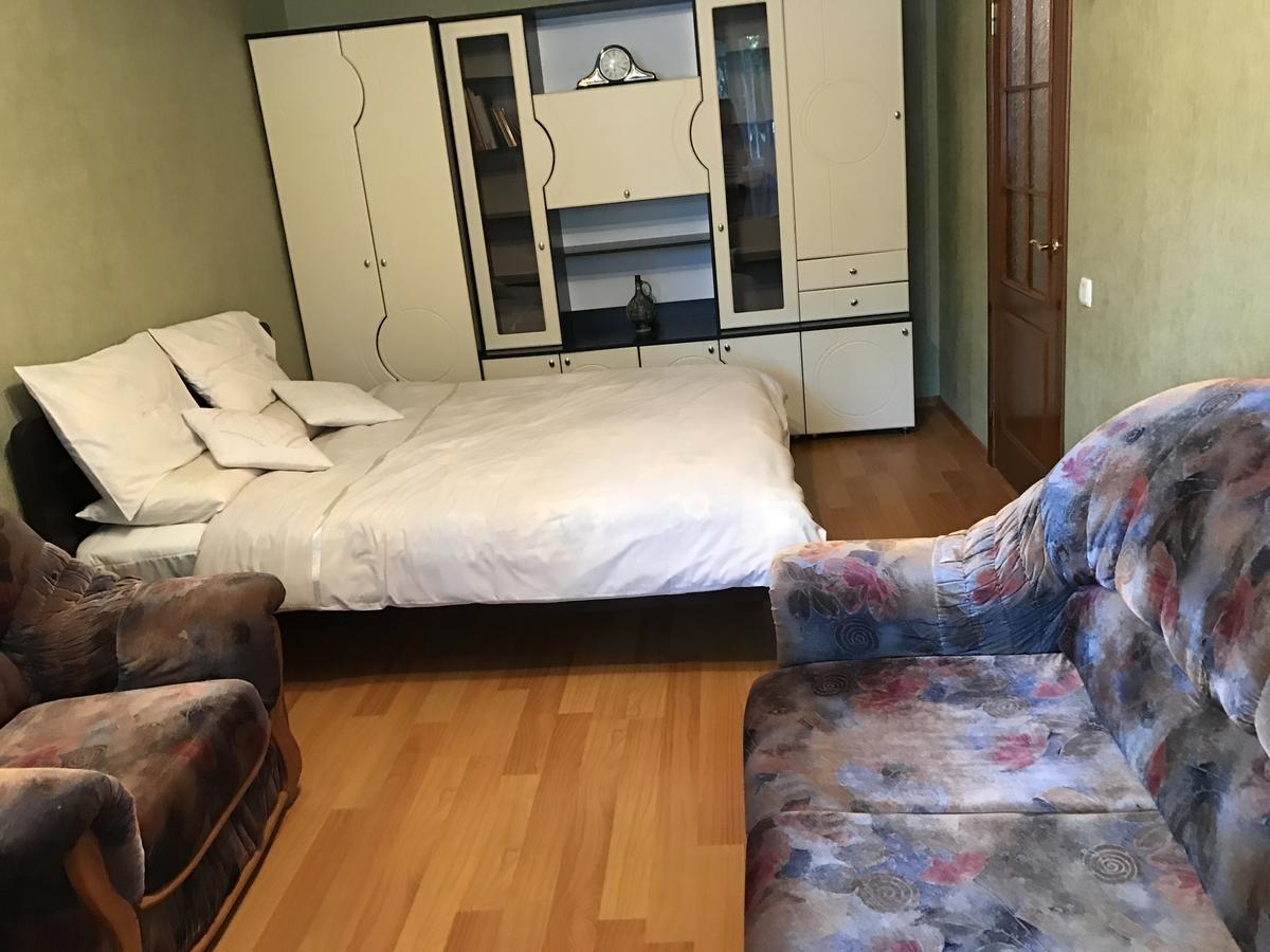 Beautiful On Korolenka 31 Apartment